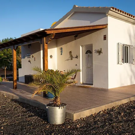 Casita Hari, Donde Tu Y Tu Tiempo Se Detienen. Holiday home Tuineje